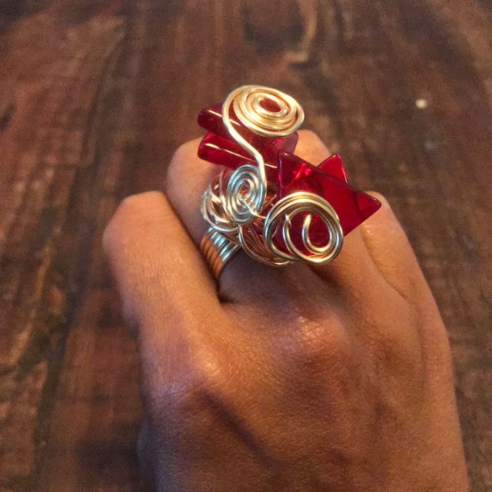 Gold wired red stone ring